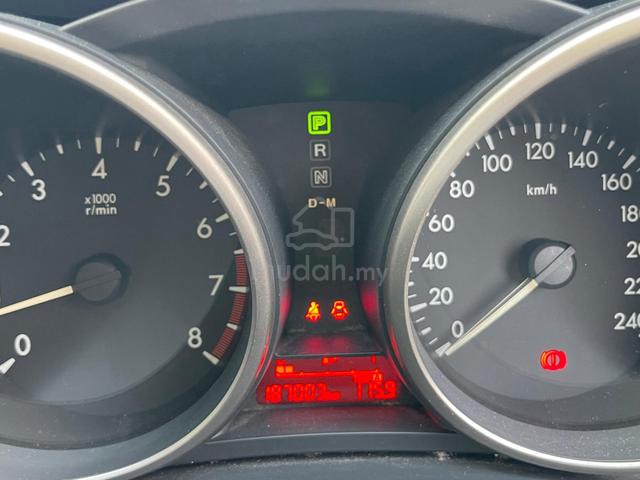 2011 Mazda 5 2.0  (A) One Owner - 5