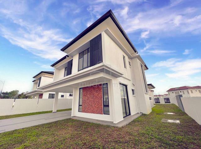 ( KAJANG LAND SIZE 7,043 SF ) Bungalow House Verdale Alam Sari Bangi 1