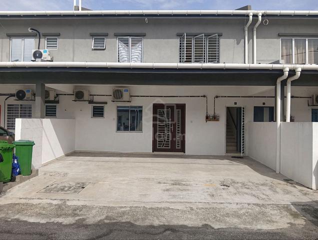 FIRST FLOOR PRIME AREA Townhouse Taman Awani Bangi near KUIS Lotus 1