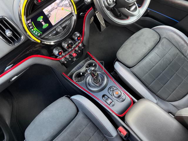 Mini Countryman 2.0 JCW - 4