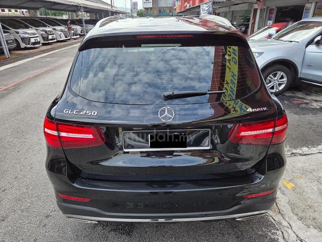 2018 Mercedes Benz GLC250 2.0 AMG (FREE 2 YR WRTY) - 2
