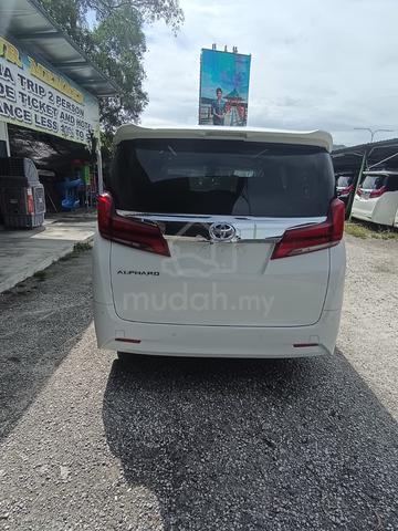 2021 Toyota ALPHARD 2.5 X (A) - 4