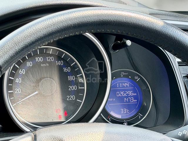 FULL LOAN 2018 Honda JAZZ 1.5 V MY2014 (A) - 3