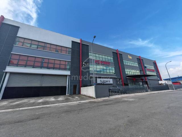 Golden Pavilion 3 Storey Terrace Factory Bukit Kemuning, Shah Alam 1