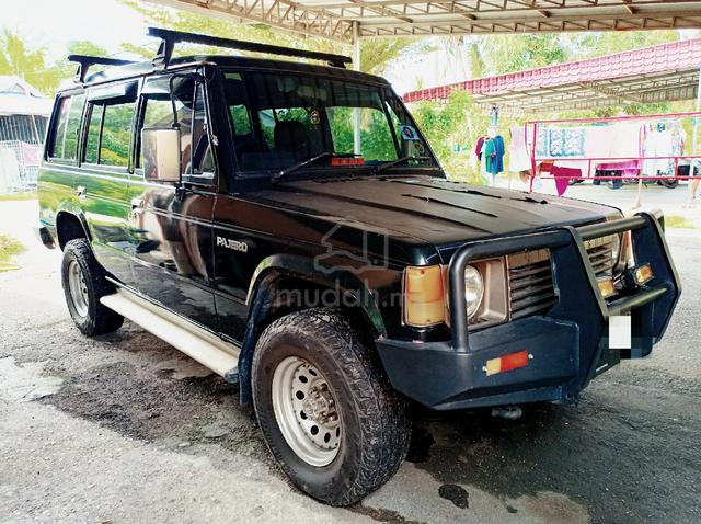 1995 Mitsubishi PAJERO 2.4 (M) - 1