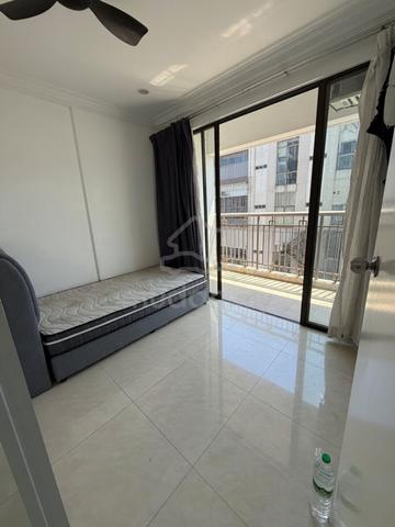 Rivercity Condominium 1