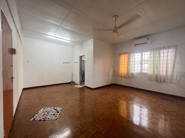 70% MAJORITY CHINESE FULLY RENOVATED Taman Sentosa NR Bandar Putera 4