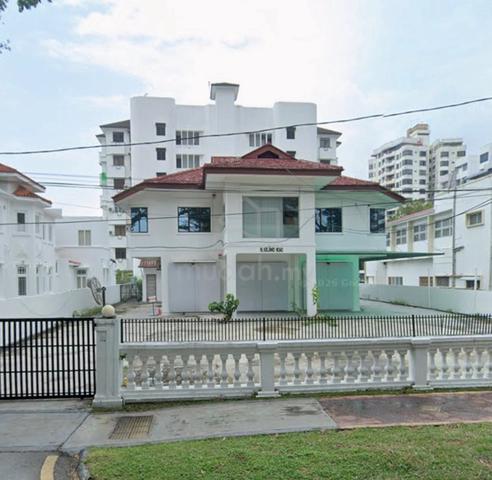 Commercial title double storey bungalow same row Kelawai LG UOB Ambank 1