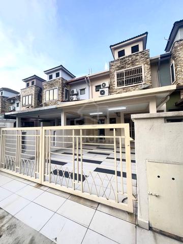 Partial Furnished |Freehold | Double Storey House Taman Bayu Perdana 1