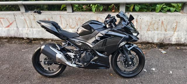Carousel Image