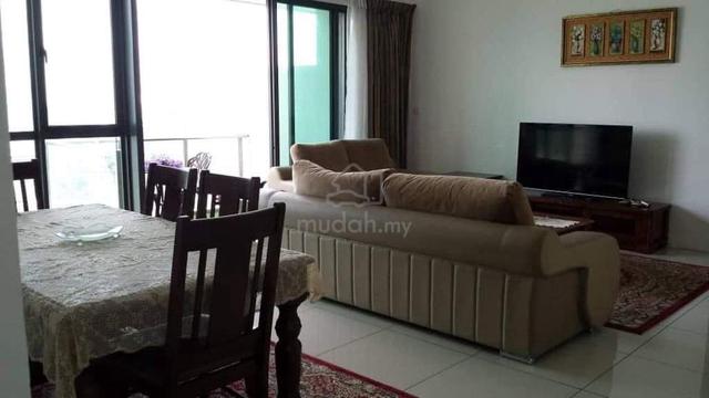 Fully Furnished Beautiful Setia SKY Residences KLCC 1