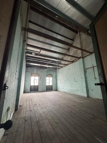 VINTAGE Long Building Double Storey Shoplot Jalan Tengkera near Jonker 1
