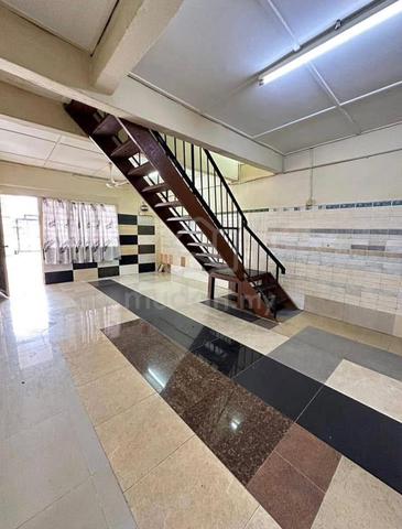 Full loan TMN NORA 2 storey LOW COST reno kitchen extended freehold 1