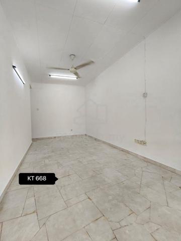 Bukit Raja Zapin 1 Storey 20x65Good Condition Below Value Low Deposit 1