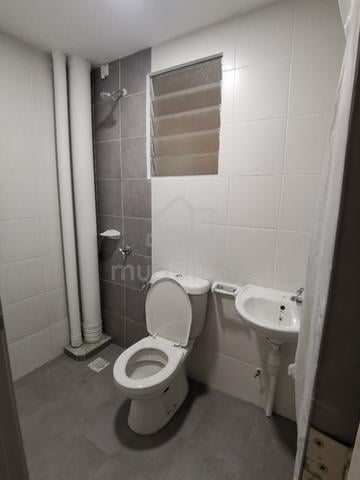 De Bayu Apartment 4