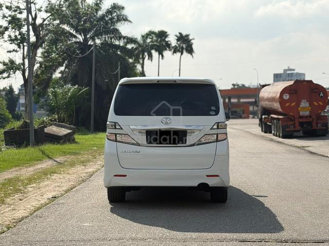2010 Toyota VELLFIRE 2.4 Z (A) - 4