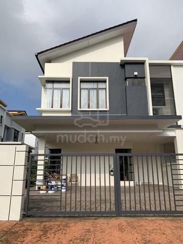 Very High Ceiling Semi-D House at Setia Damai 14 1