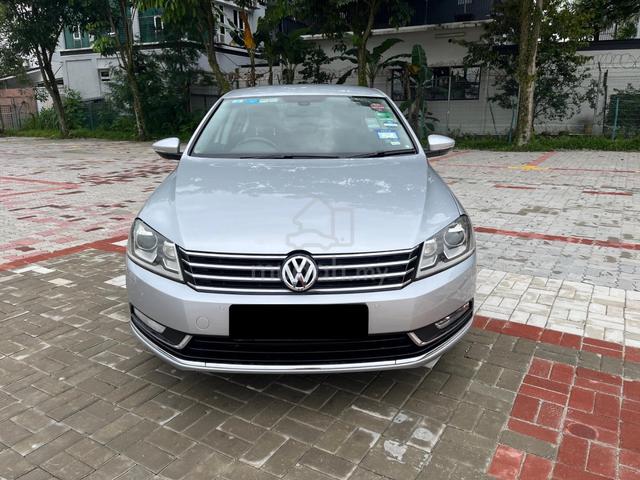 11/12 Volkswagen PASSAT 1.8 TSI (CBU) (A) 1 OWNER - 3