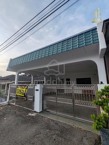 Taman Bunga Raya Jalan Dahlia Single Storey Terrace House For Sale 1