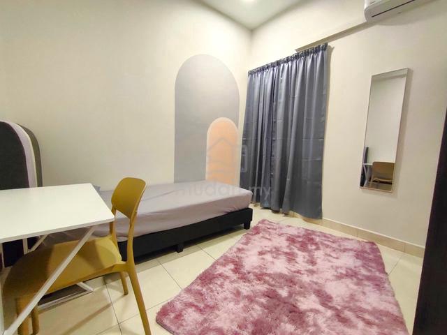 endah Puri small room for rent 1