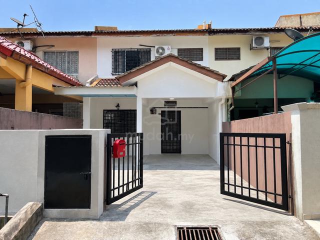 REFURBISHED | FACING OPEN Teres 2 Tingkat, Taman Bukit Serdang 1