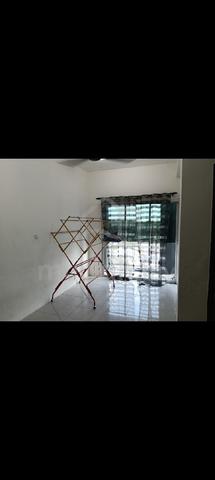 Pangsapuri Seri Iskandar 2