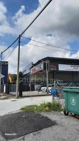 3 S Commercial Car Showroom Facing Main Road Frontage MRR2 2