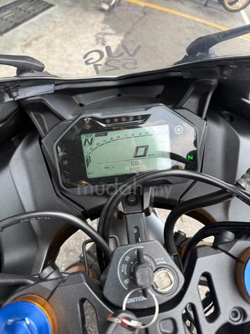 Yamaha R15m - photo 2 of 5