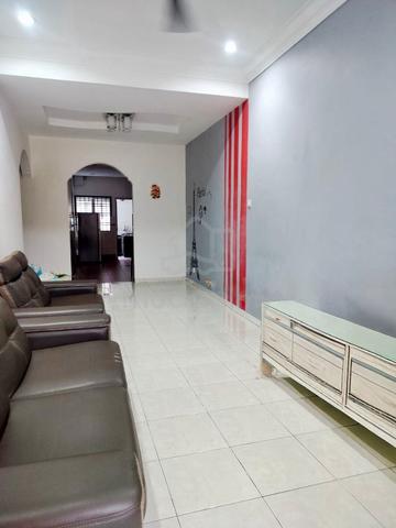 Taman Bukit Indah Single Storey For RENT, Renovated Unit ! 1
