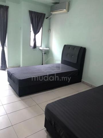 Room with Aircon and Private Bathroom 1