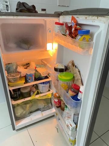 Hisense Refrigerator 170 Lts. single door 5 star - photo 2 of 4