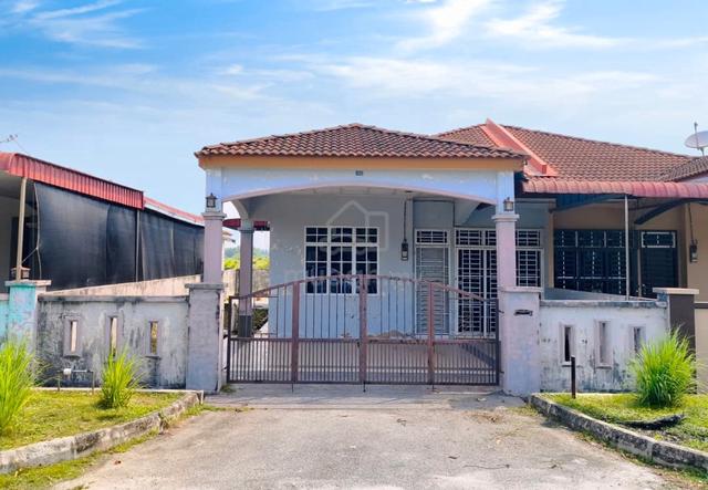 Semi D Taman Desa Mekar Parit Buntar Perak 1
