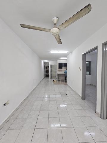 Flora Damansara 1