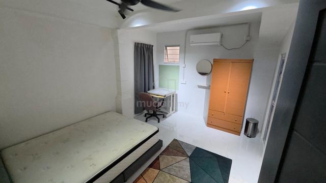 Bilik sewa lelaki Kuala Terengganu, free api,air,wifi 1