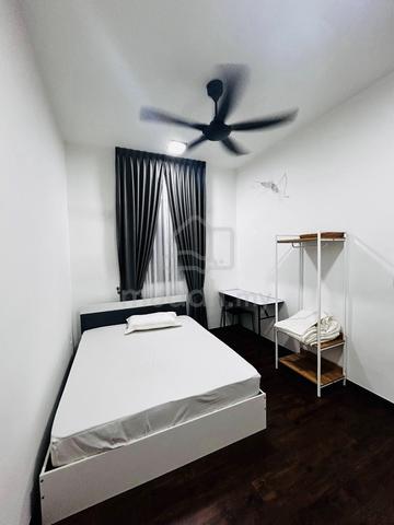 Room With Parking, Ara Residences, Nilai Impian 1