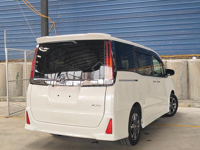 2021 Toyota NOAH 2.0 SI (A) - 5