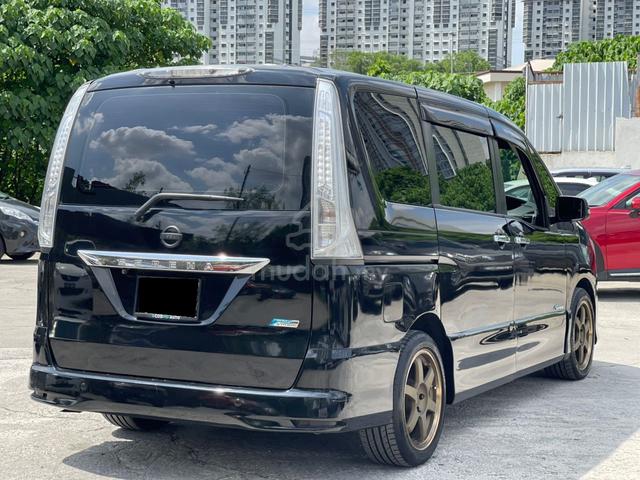 2013 Nissan SERENA 2.0 S-HYBRID BEST FOR FAMILY - 2