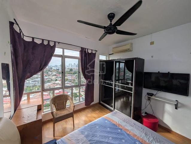 Master Room for Rent – Millennium Square 1