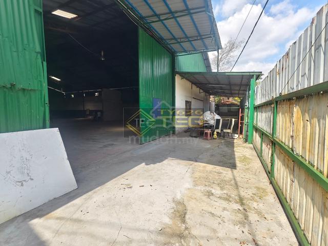 Near Main Road Kampung Jawa Klang Warehouse Factory 10500sf For Rent 4