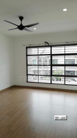 Geta Bandar Bukit Raja Double Storey House for sale 5