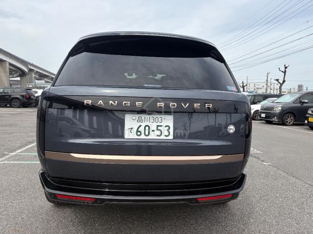 2022 Lande Rover Range Rover Vogue SV V8 4.4L - 4