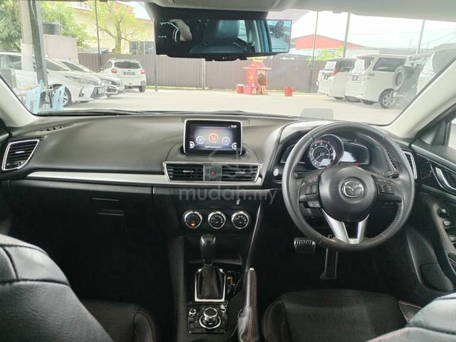 2017 Mazda 3 2.0 SEDAN GLS SKYACTIV HIGH SPEC WRNT - 4