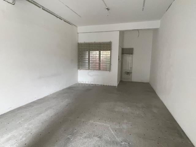 Georgetown Shoplot At Lorong Macalister , near burma 4