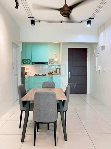 Meritus Residensi 1