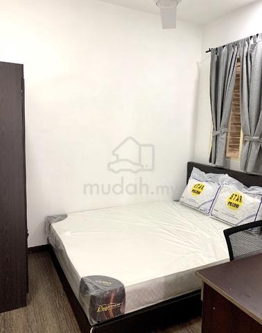 Bandar utama room for rent 1