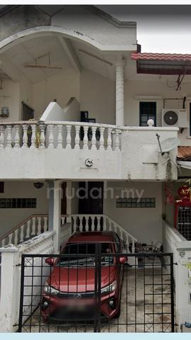 Kota Laksamana Townhouse (Upper Floor) 1