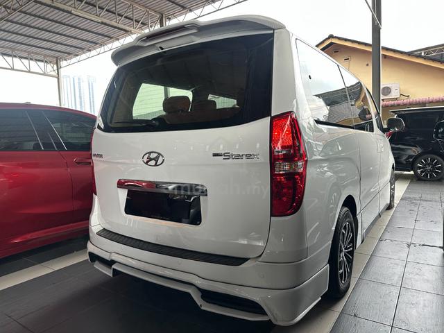 2019 Hyundai GRAND STAREX 2.5 WELL MANTAINED - 4