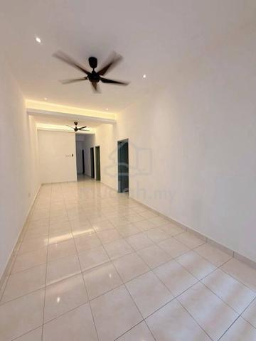 Mount Austin Single Storey Terrace House For Sale 1
