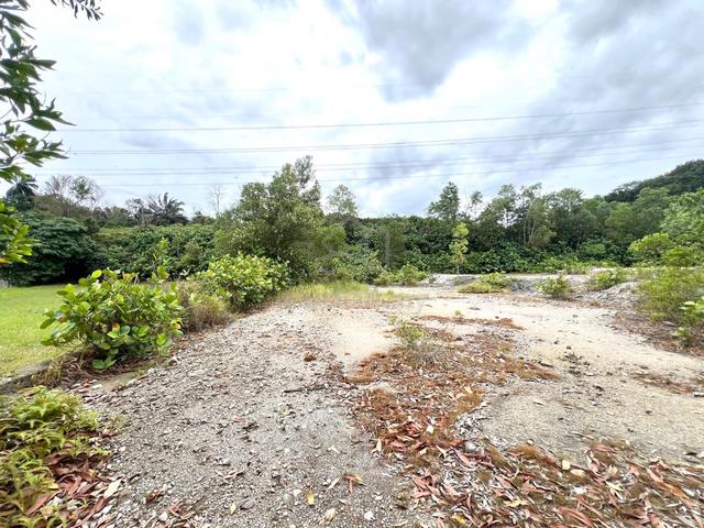[Freehold Open] Bungalow Lot Laman Akasia Nilai Impian for sale 2