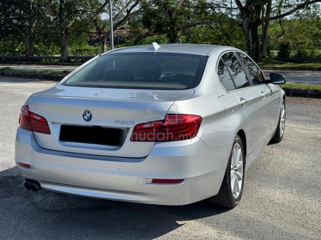 15 Bmw 520i 2.0 FACELIFT (A) TwinTURBO [WARRANTY] - 2